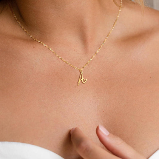 Initial Necklace for Women, Gold Dainty A-Z Letter Pendant with Heart Choker Necklace Jewelery Gifts,Personalized Cute Tiny Initial Pendant Necklace for Girls